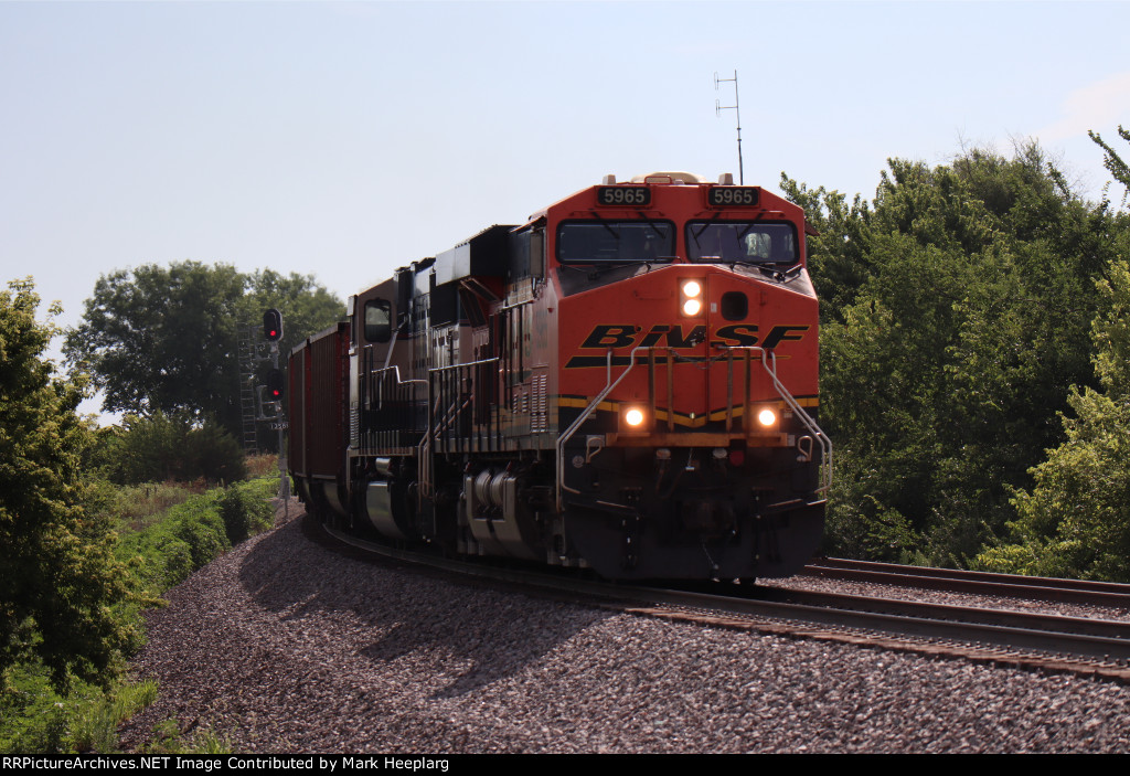 BNSF 5965